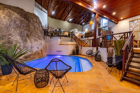 Ulwazi Rock Lodge
